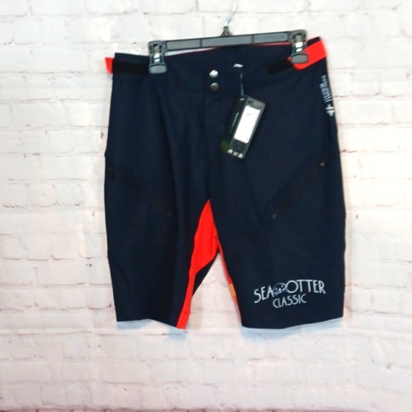 Hyper Threads Men's Mountain Baggy  Blue & Red Adjustable Shorts L‎ - Picture 1 of 12